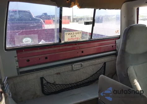 1995 Ford Ranger из США, поврежденный, VIN 1FTCR10A8SPB09205